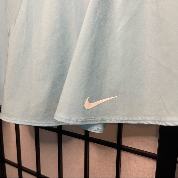 Nike Court Dri Fit Baby Blue Women's Skirt Built in Shorts L - Picture 2 of 6